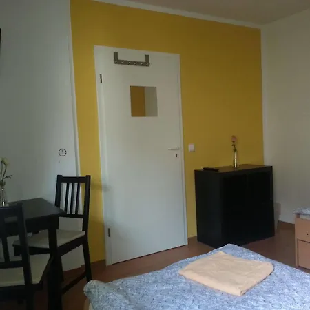Freie-zimmer-leipzig Hostel *